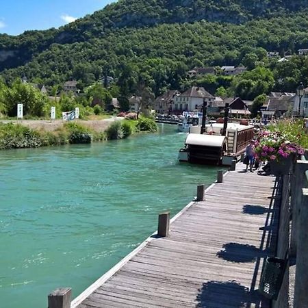 Le Portougais, Chalet A Chanaz, La Petite Venise Savoyarde Dış mekan fotoğraf